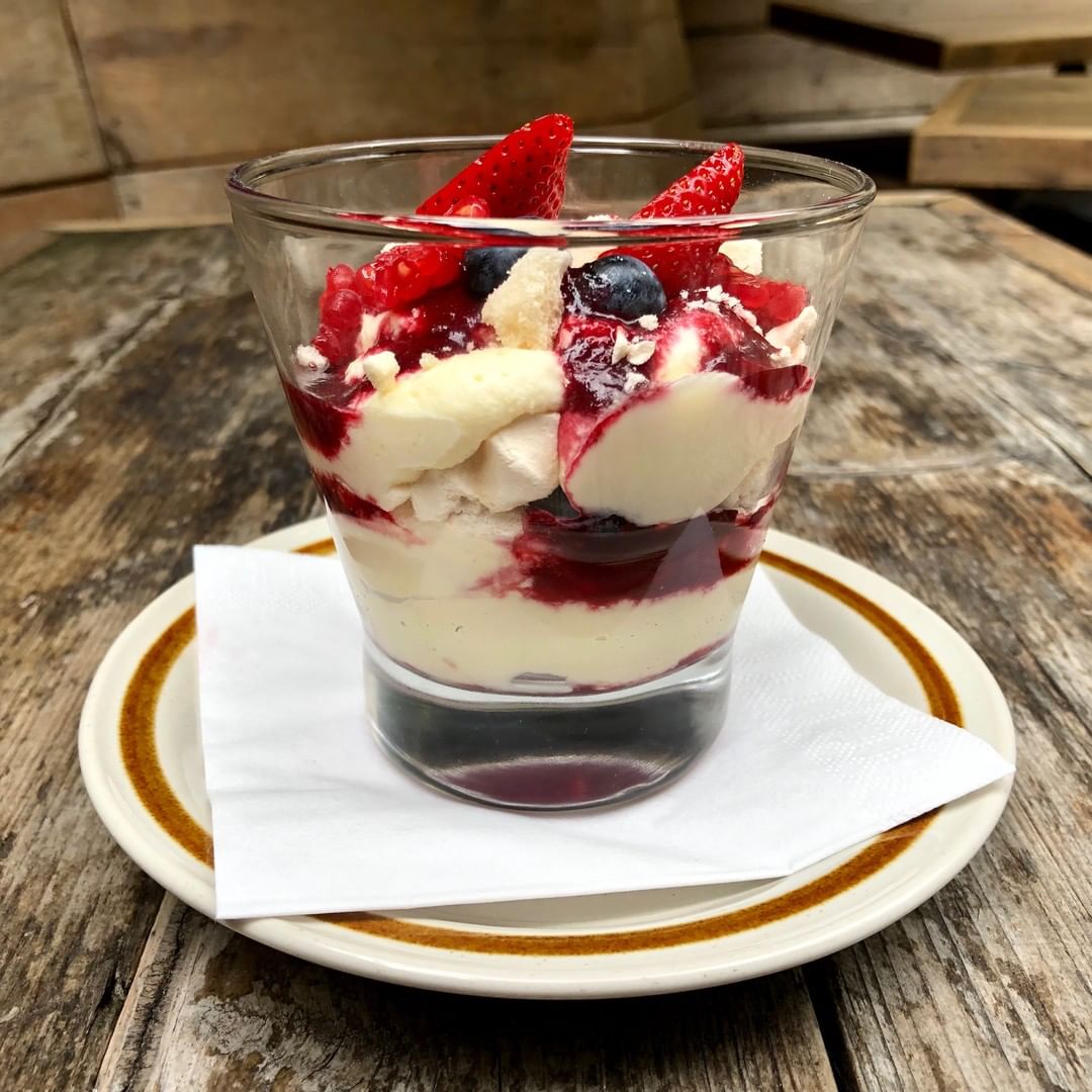 Seek – and find – comfort in our take on Eton Mess. Not deconstructed. Not fancy. Just delicious. Chapel Row set lunch and pre-theatre pudding.

#batheats