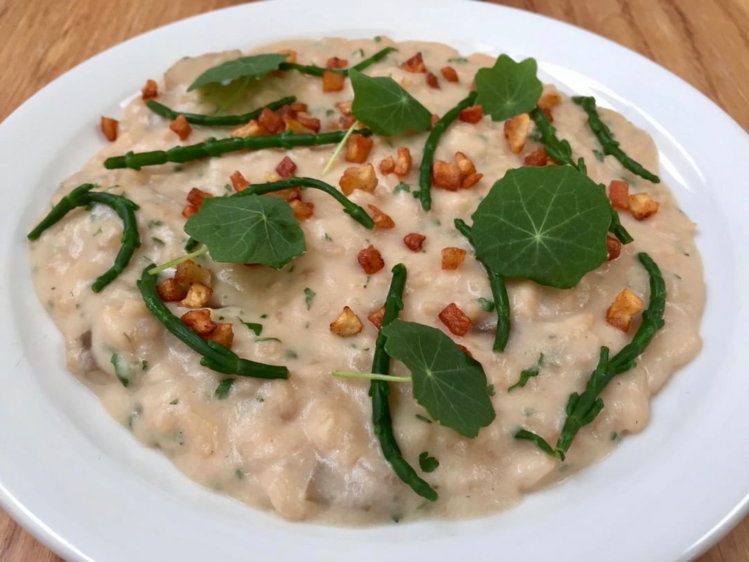 Let’s get our healthy new year credentials on show with this yummy Jerusalem artichoke risotto with samphire and artichoke nibs. On now at Chapel Row.