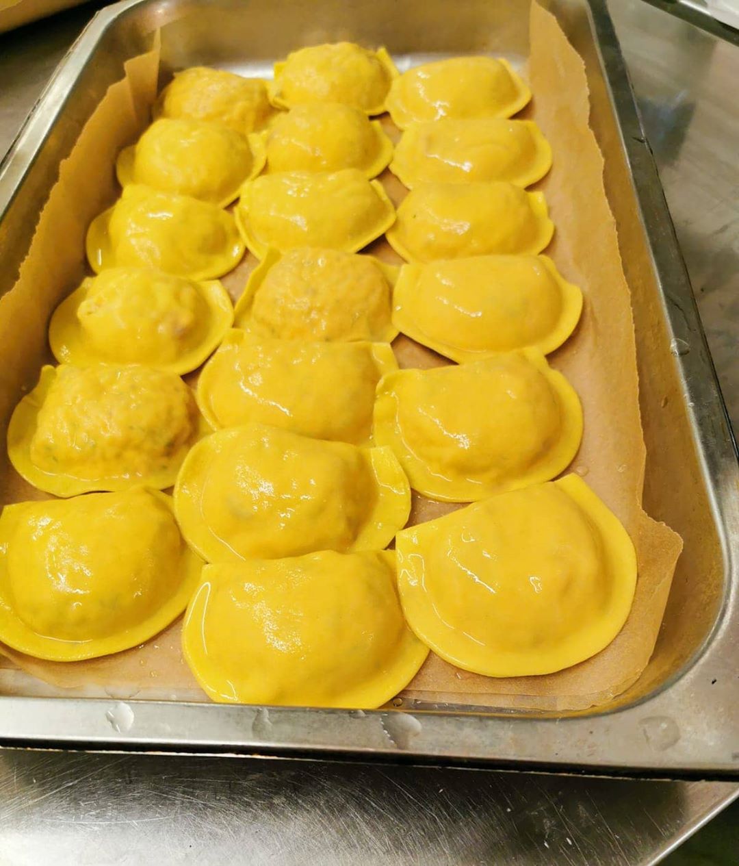 One of tonight’s specials – Lobster ravioli –  prep in full swing for this evening for all you lovers!
@prettylittlebathuk @batheats @visitbath 
#corkagebath #restaurant #freshisbest #valentinesday